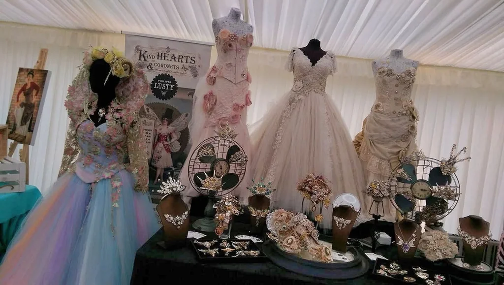 Bespoke costume look FB 1765139598658