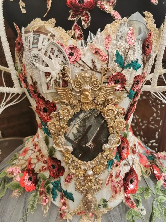 Bespoke costume look FB 1745999909165